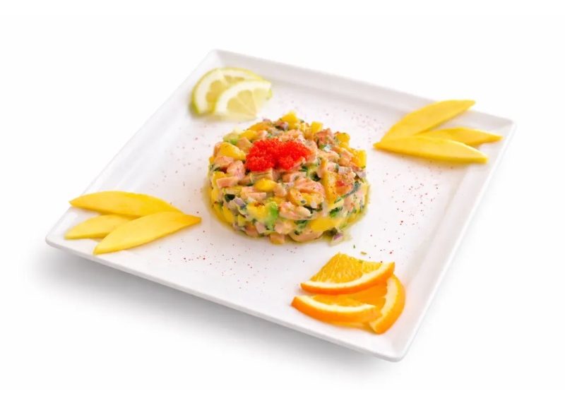 Salmon tartar